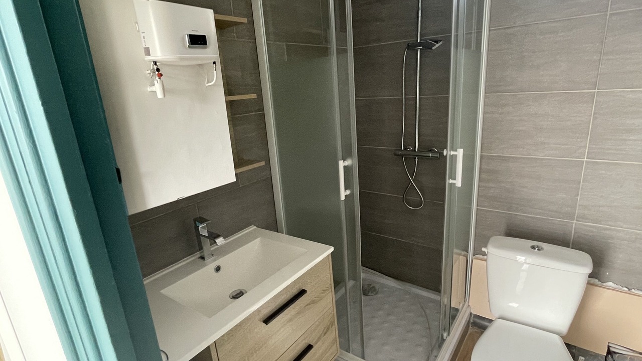 Photo of Others in Roanne