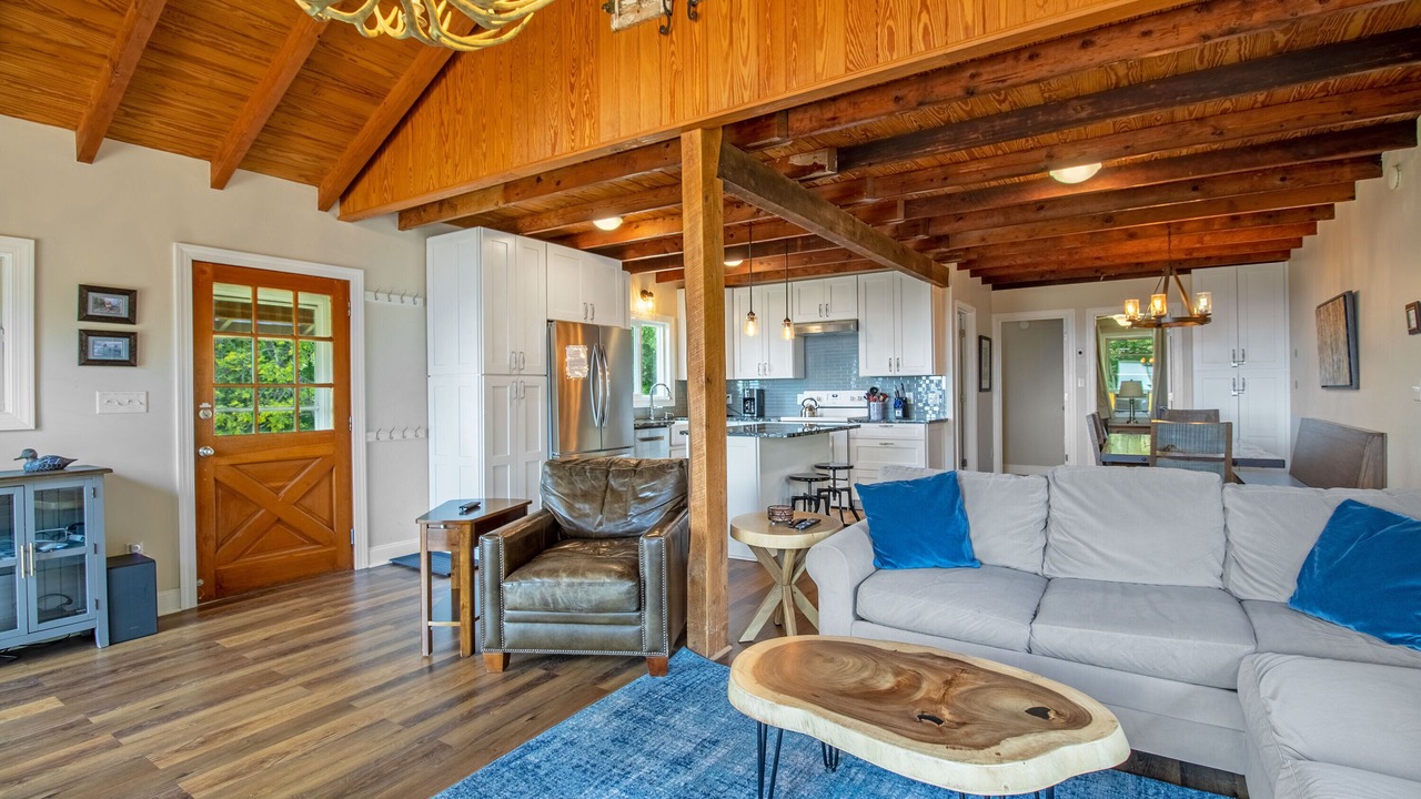 Photo of Livingroom in Stanley