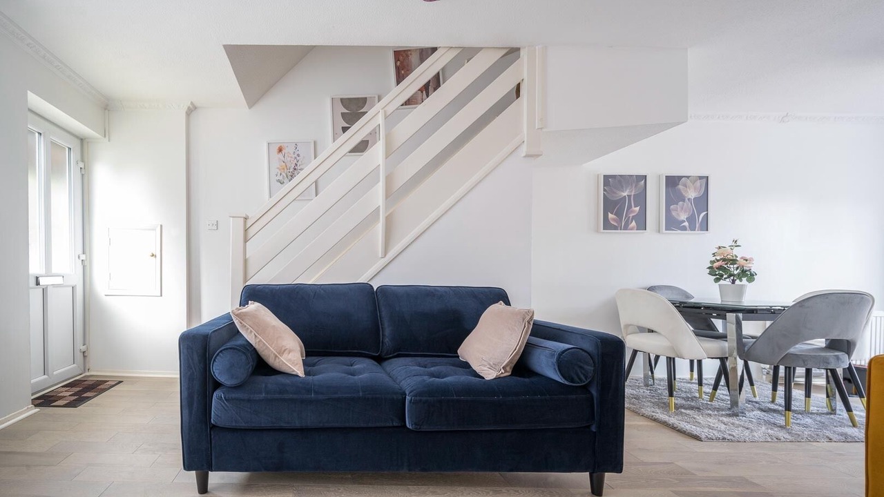 Photo of Livingroom in Dartford