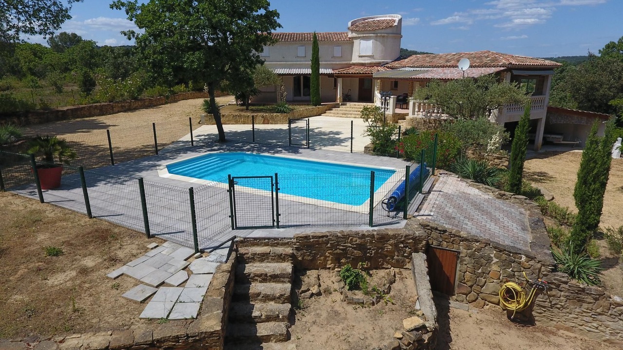 Photo of Outdoor in Mornas