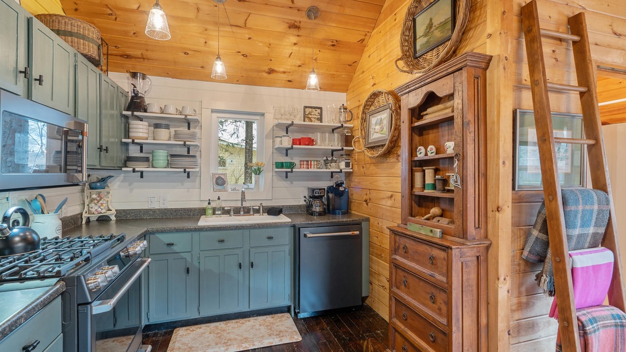 Photo of Others in Sandy Creek