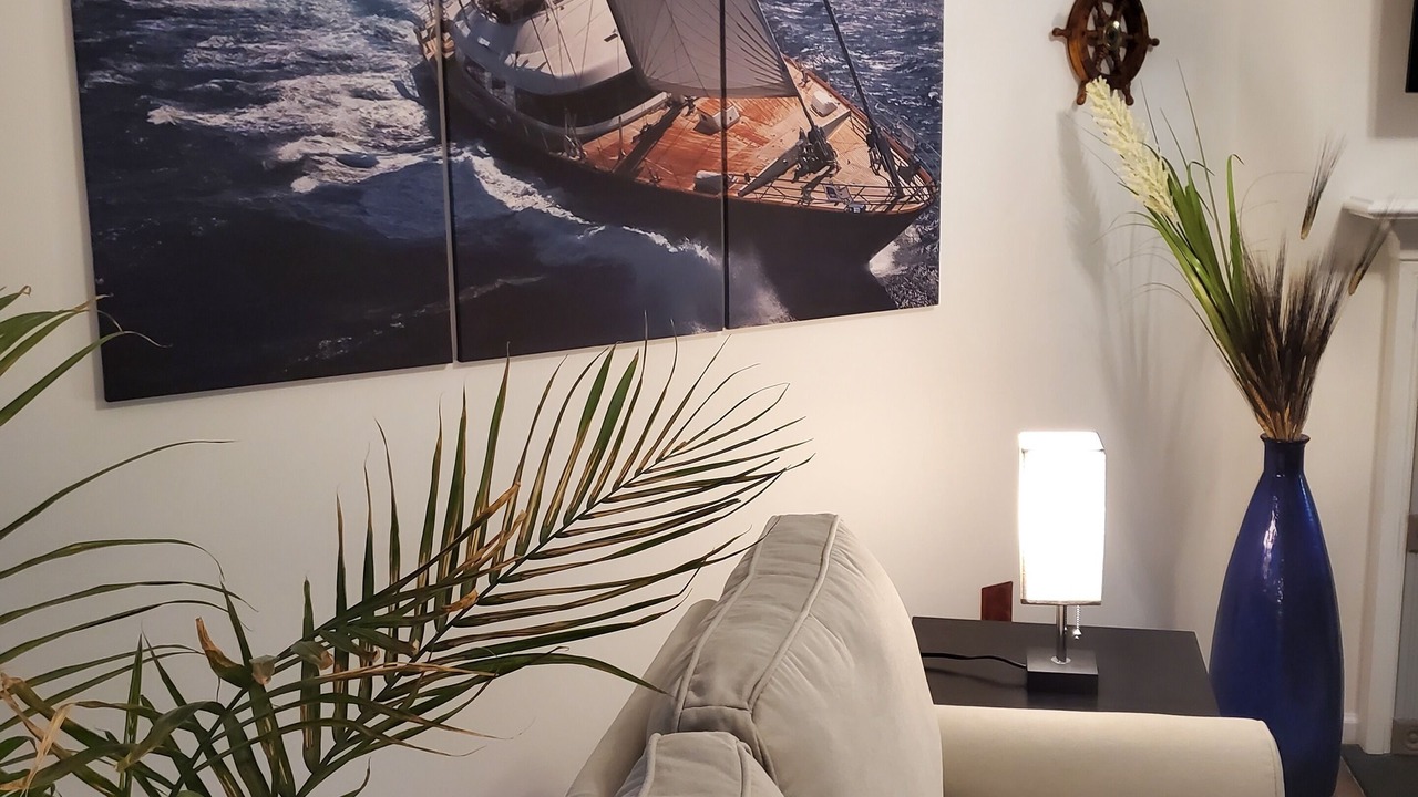 Photo of Livingroom in Oak Ridge
