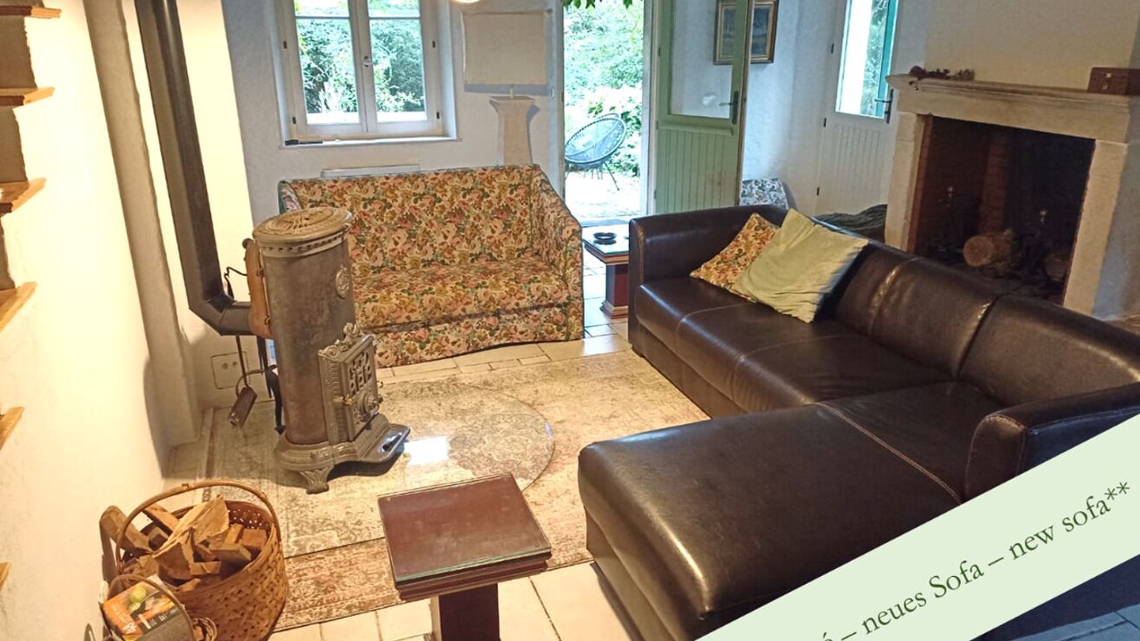 Photo of Livingroom in Taintrux