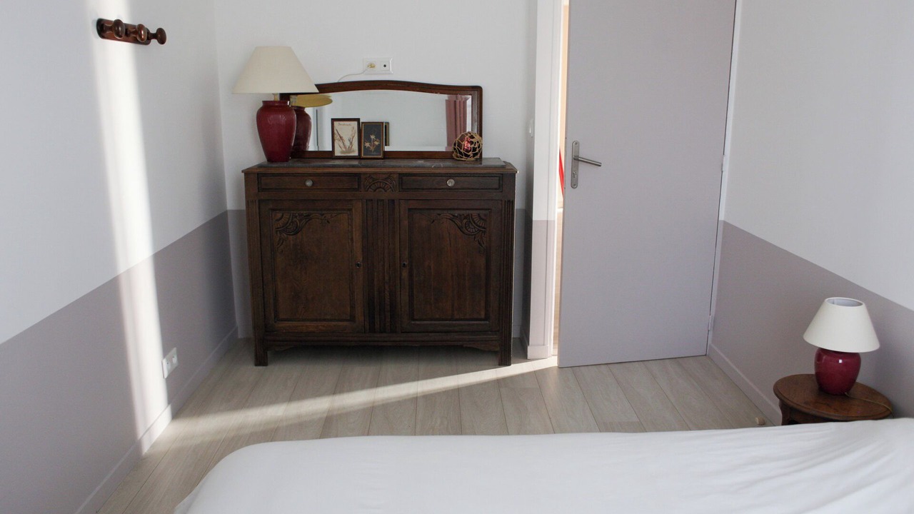 Photo of Bedroom in Douville-en-Auge