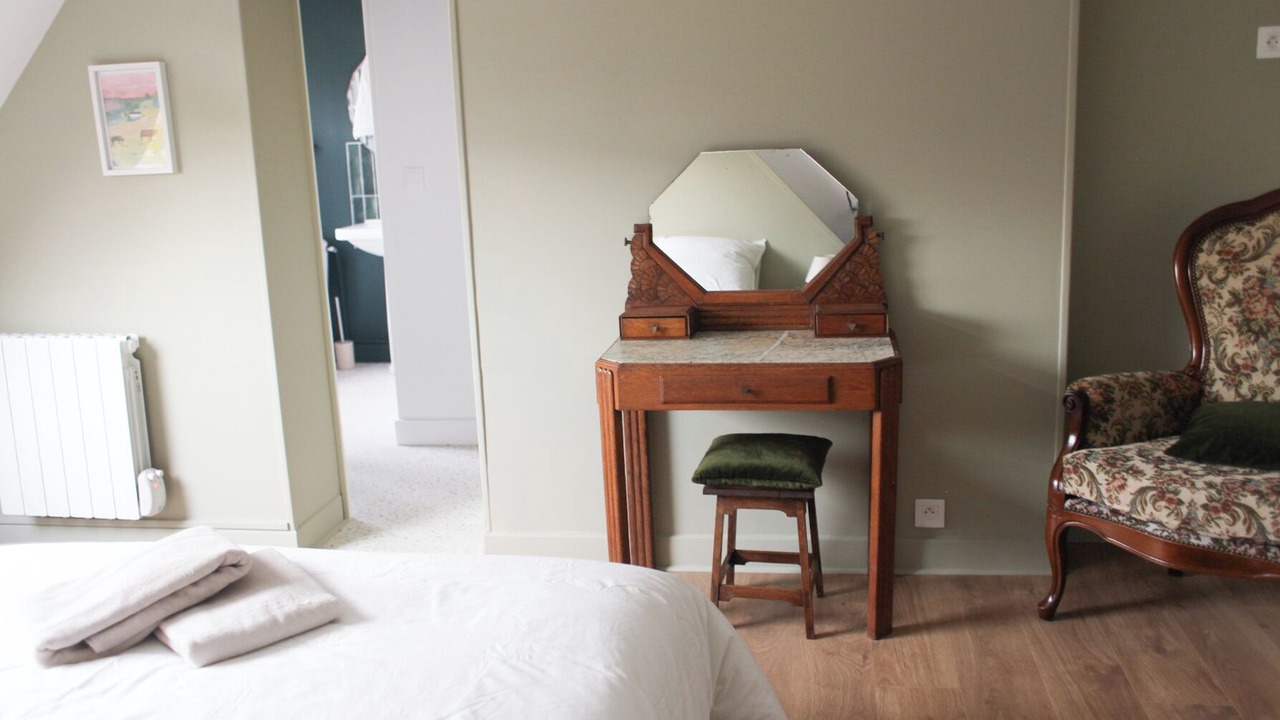 Photo of Bedroom in Douville-en-Auge