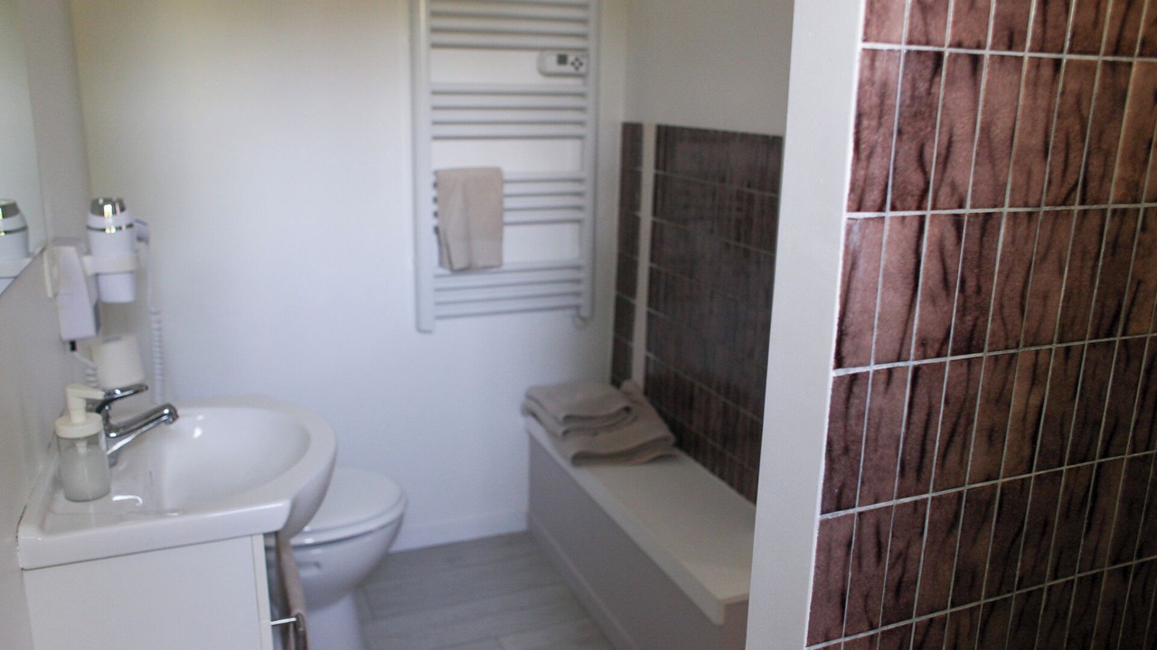 Photo of Bathroom in Douville-en-Auge