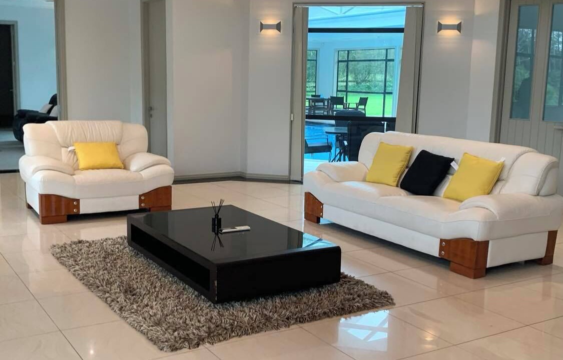 Photo of Livingroom in Glenbrook