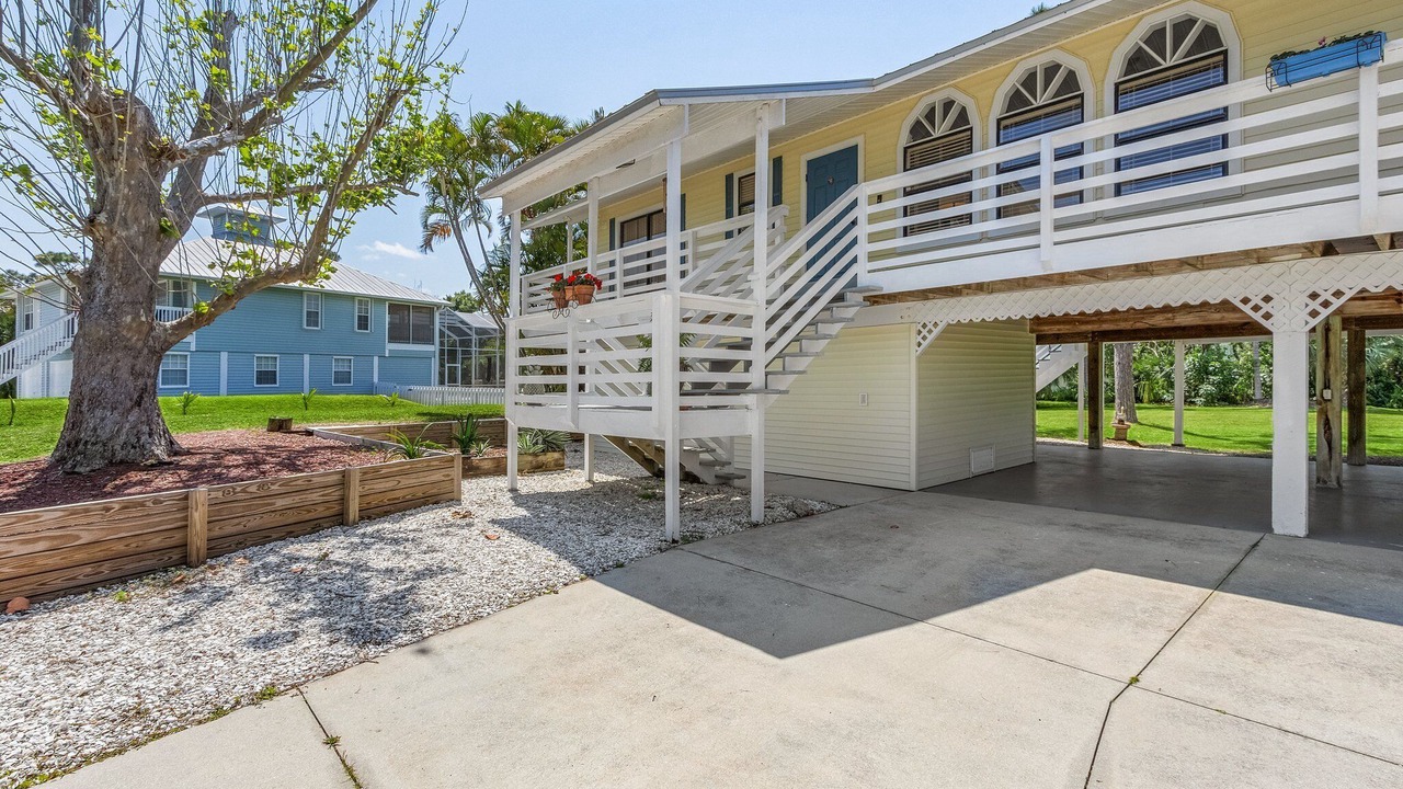 Photo of Outdoor in Pine Island Center