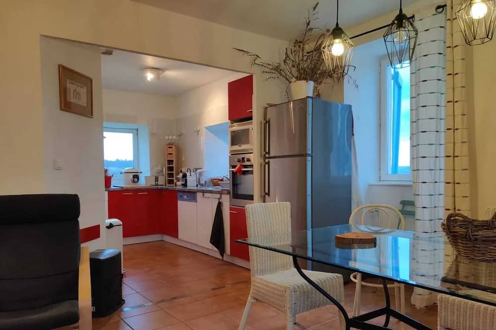 Photo of Kitchen in Castelnau-Montratier-Sainte-Alauzie