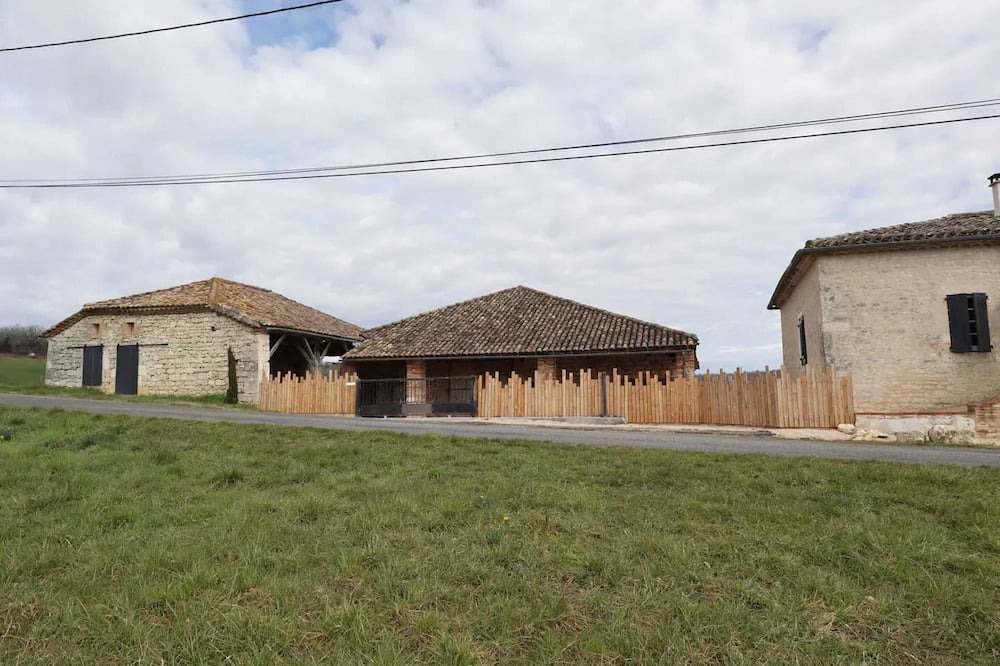 Photo of Outdoor in Castelnau-Montratier-Sainte-Alauzie