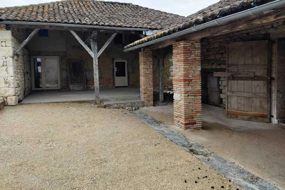 Photo of Outdoor in Castelnau-Montratier-Sainte-Alauzie