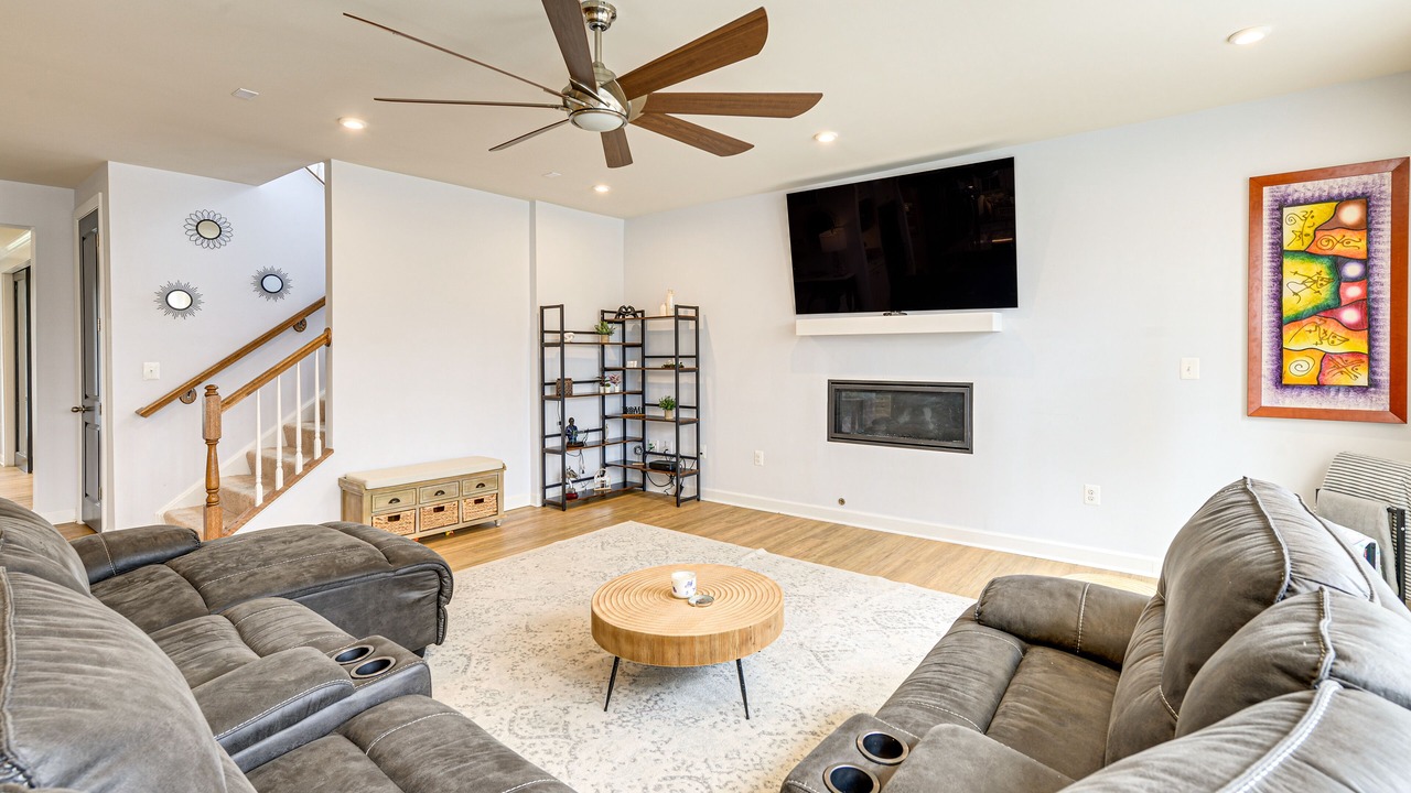 Photo of Livingroom in Fredericksburg
