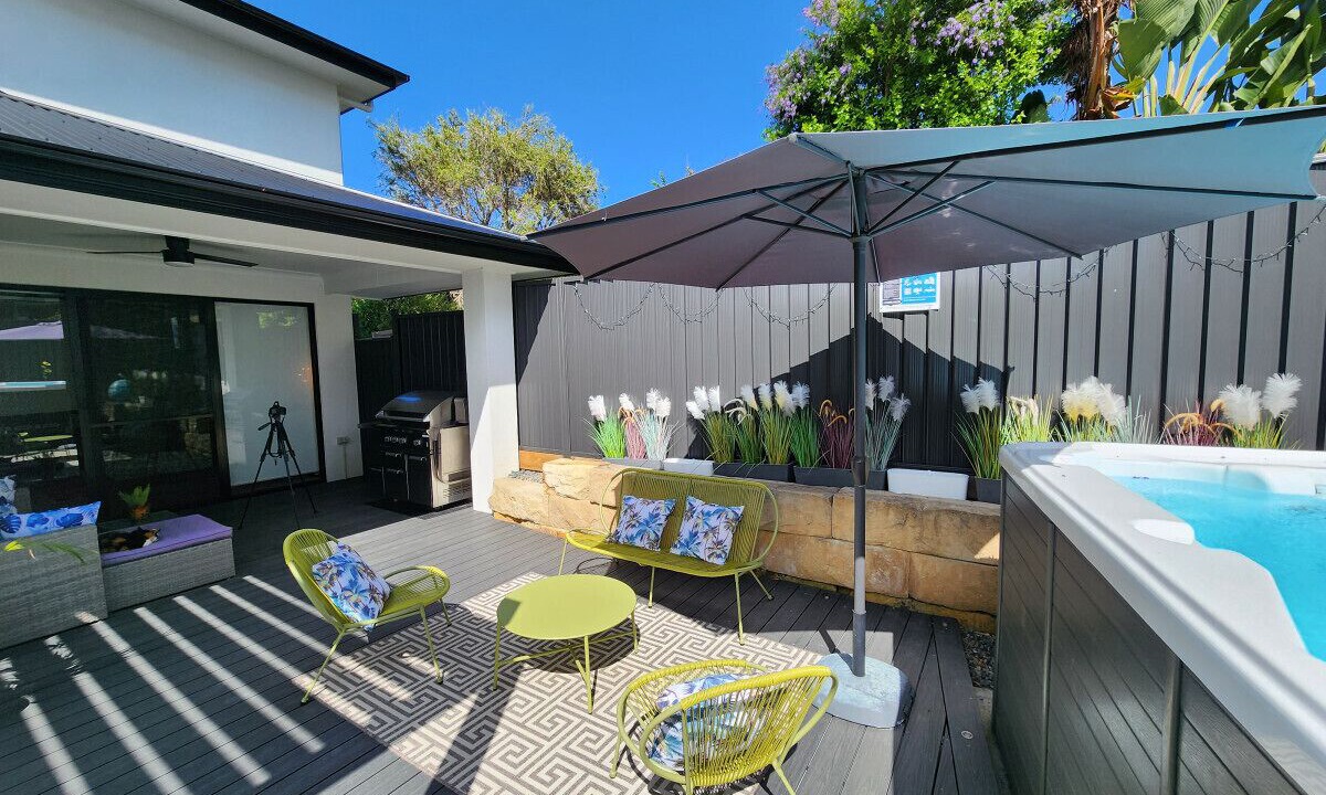 Photo of Outdoor in Buff Point