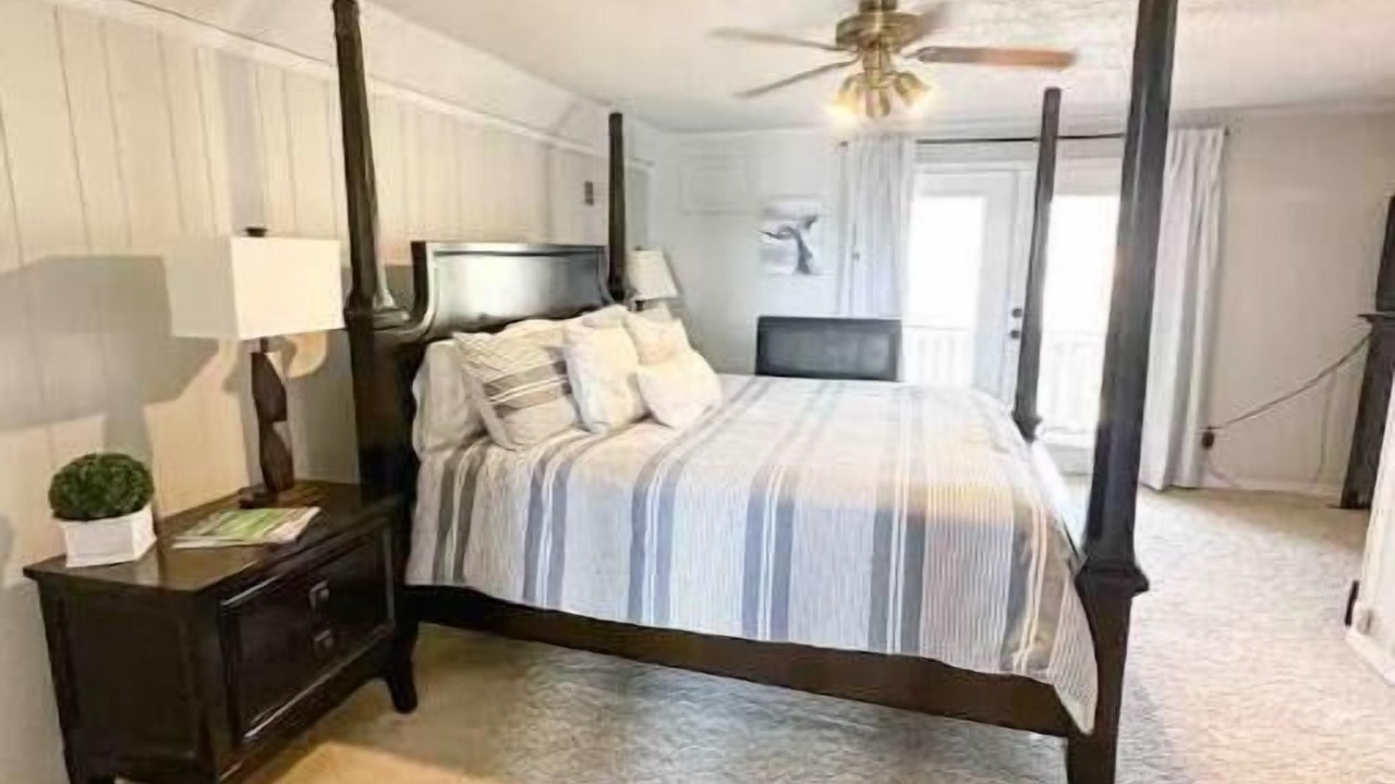 Photo of Bedroom in Eva
