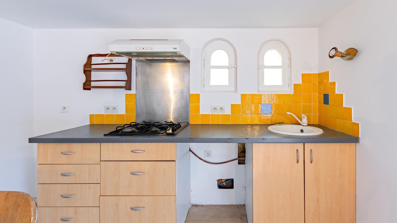 Photo of Kitchen in Saint-Clement-de-Riviere