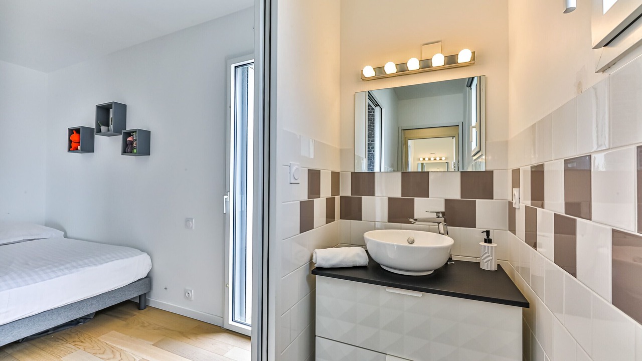 Photo of Bathroom in Challans