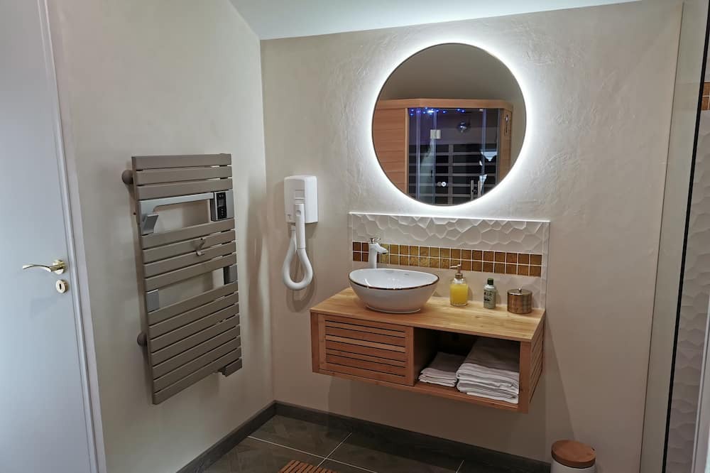 Photo of Bathroom in Chancelade