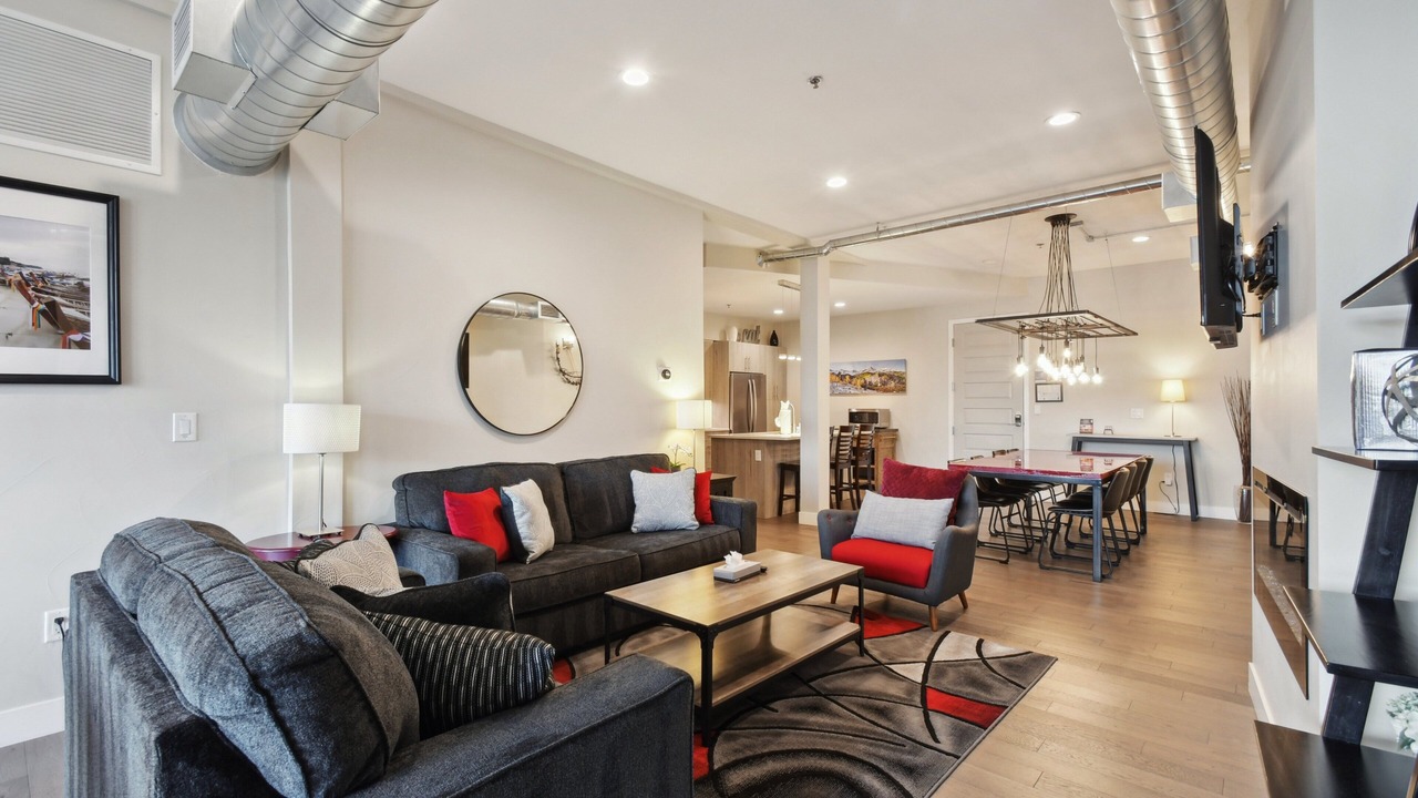Photo of Livingroom in River North Art District