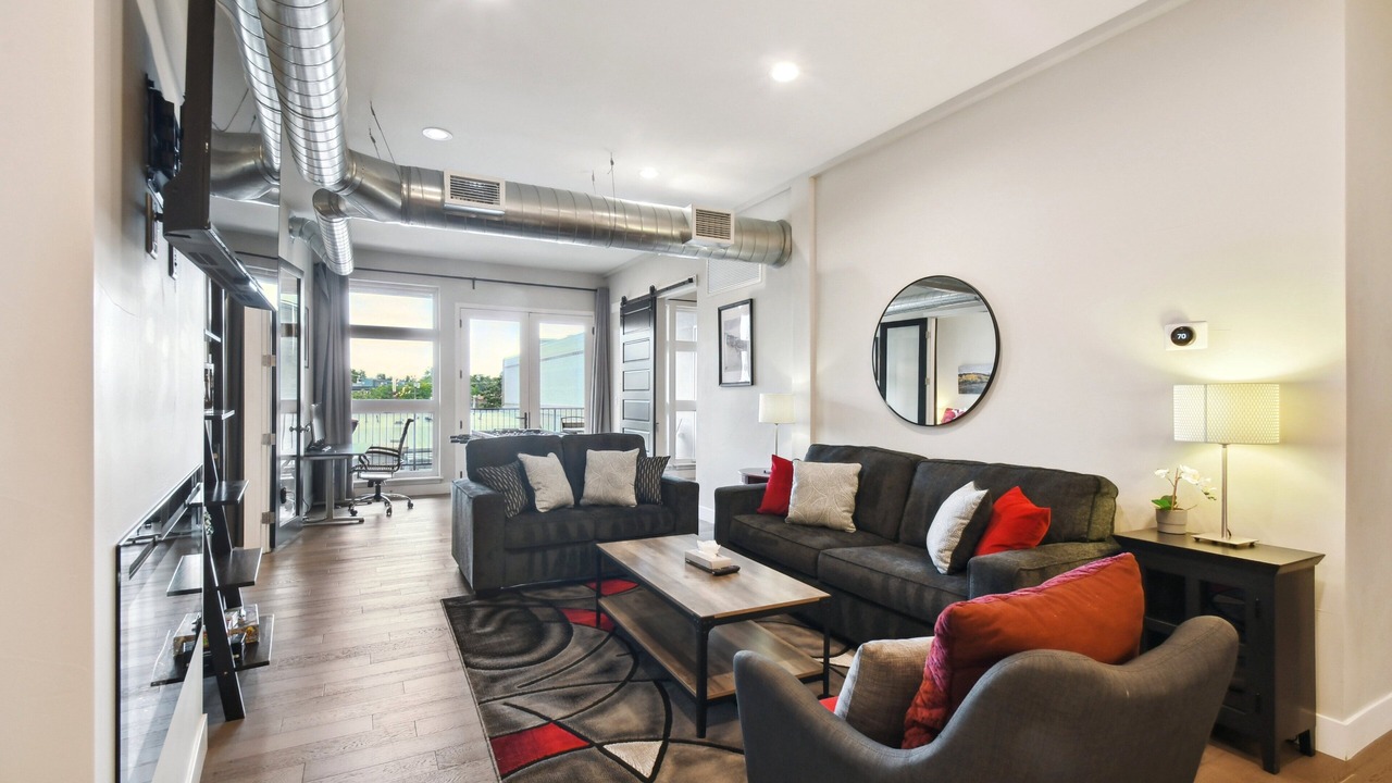 Photo of Livingroom in River North Art District