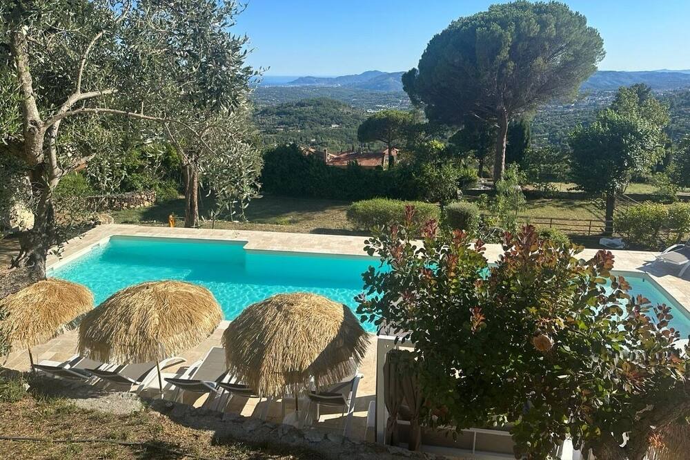 Photo of Outdoor in Grasse