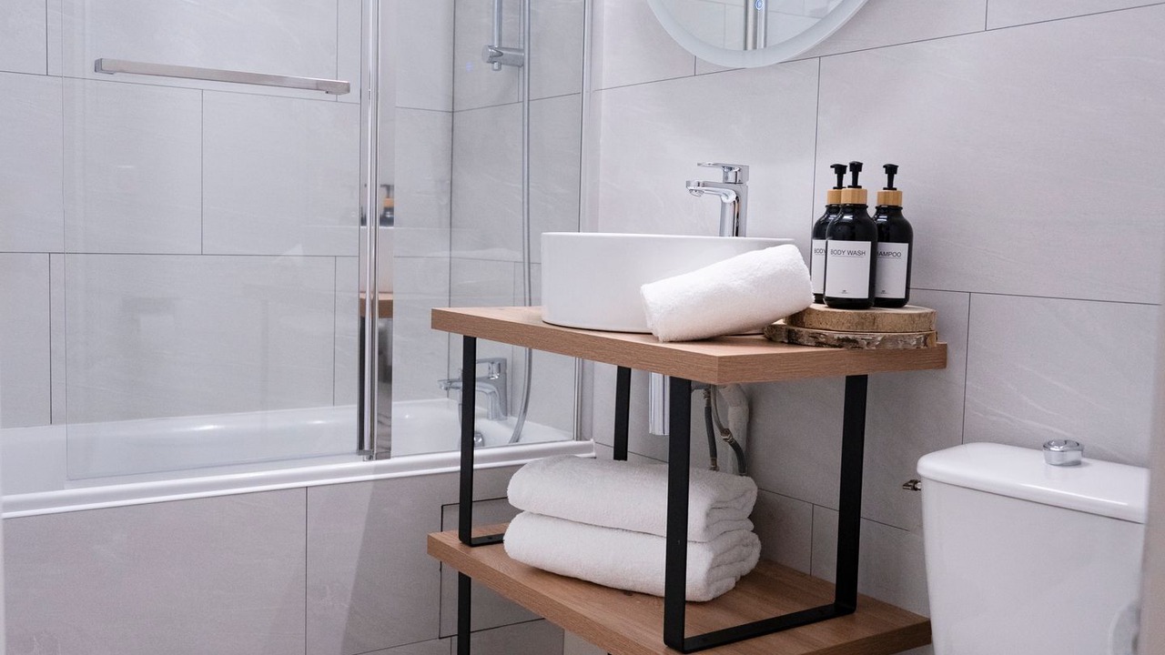 Photo of Bathroom in Montferrat