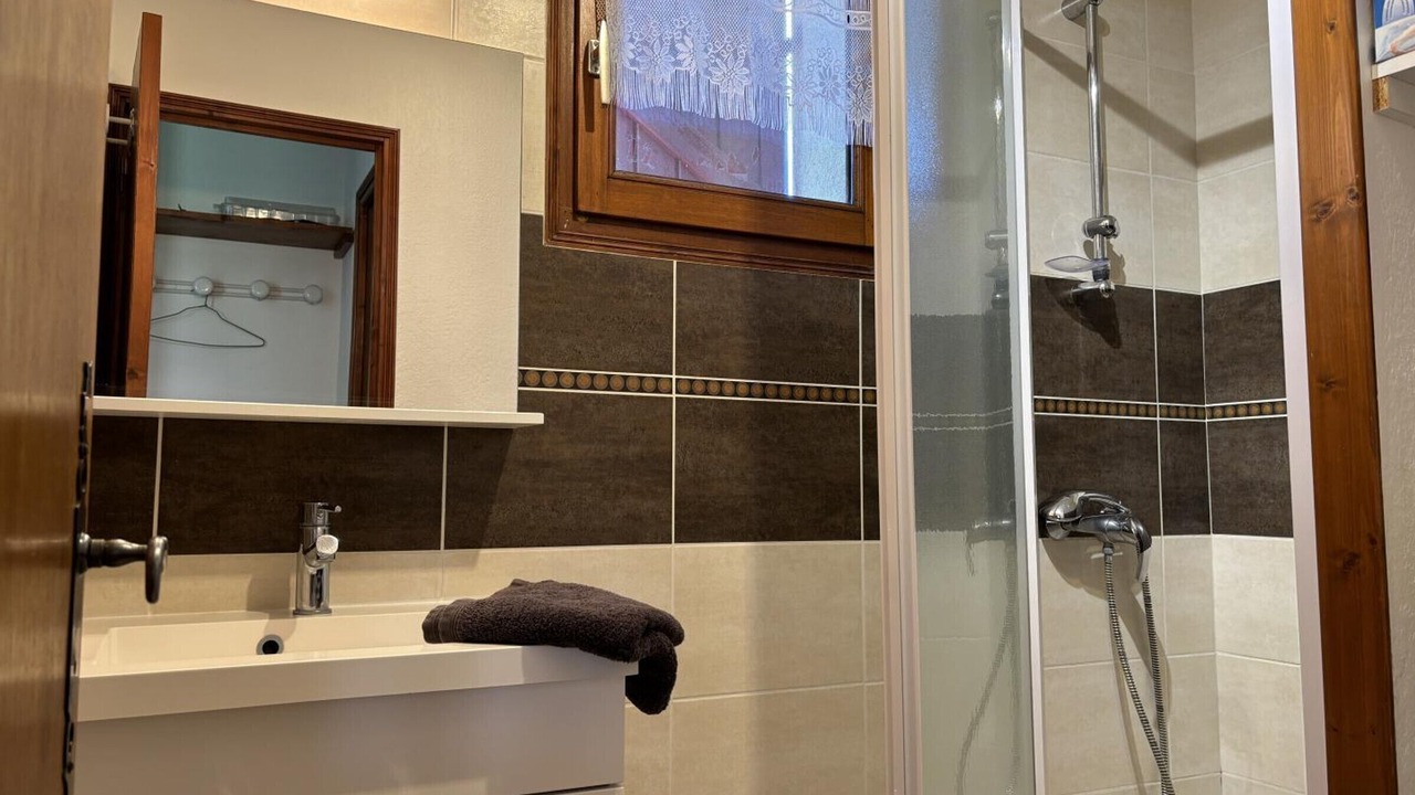 Photo of Bathroom in Haut-Bocage