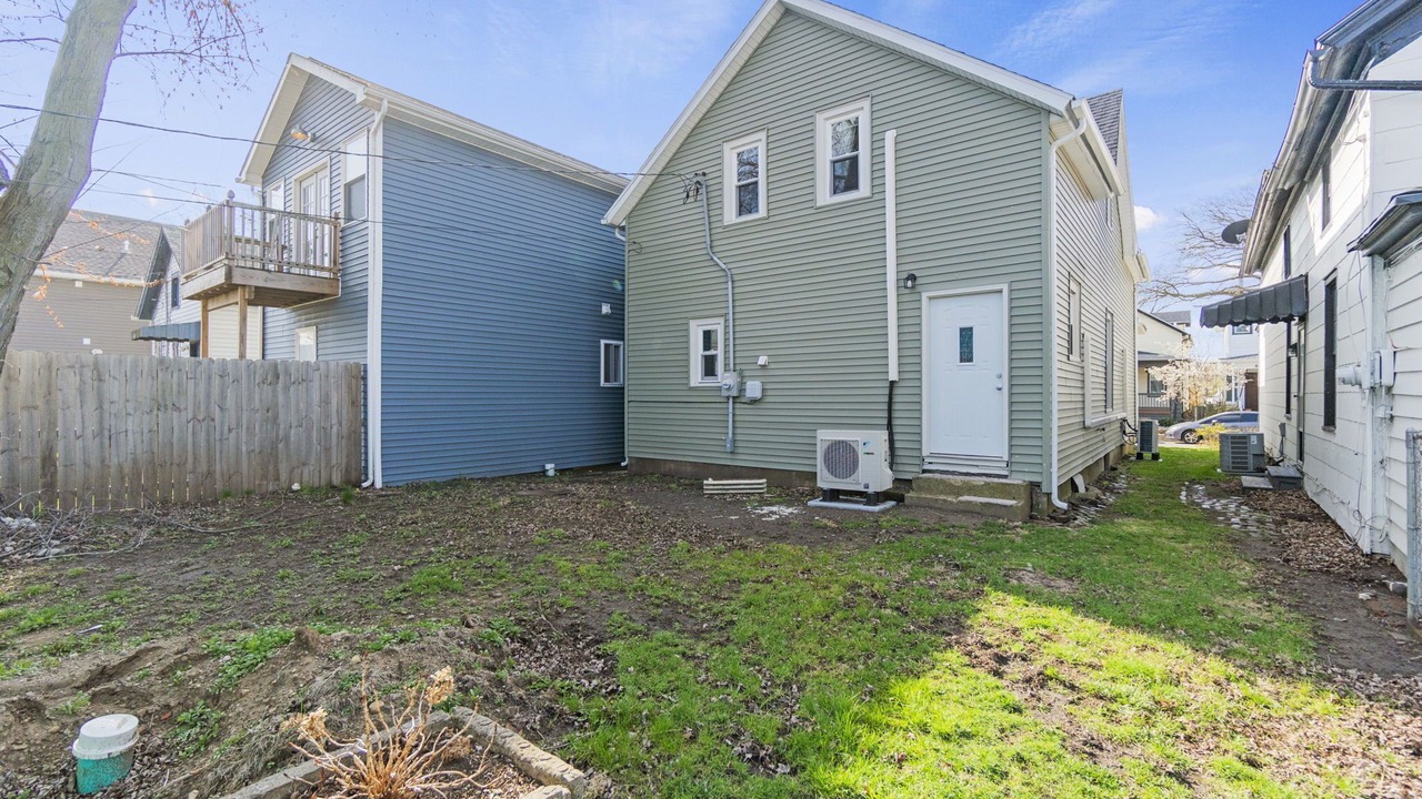 Photo of Outdoor in West Central