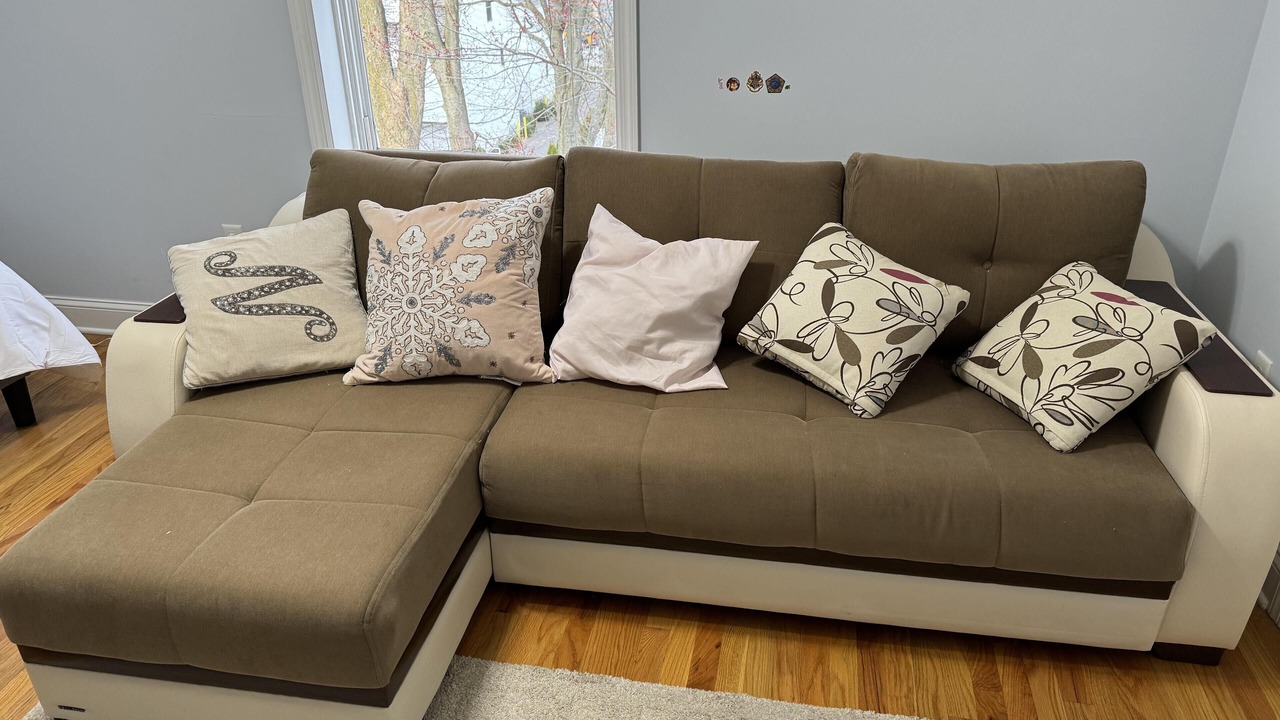 Photo of Livingroom in Norwalk