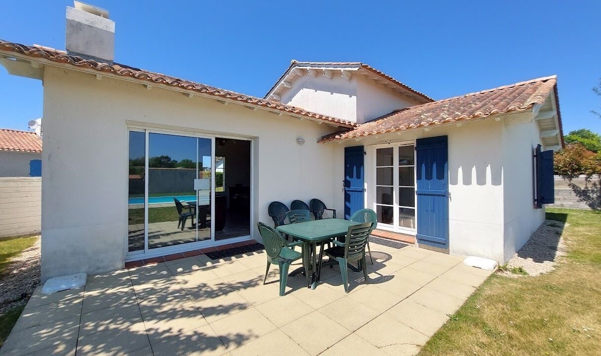Photo of Patio Balcony in L'Aiguillon-sur-Vie