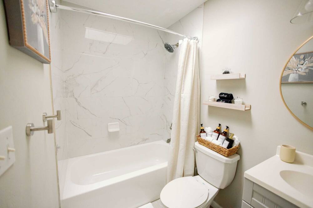 Photo of Bathroom in Gainesville