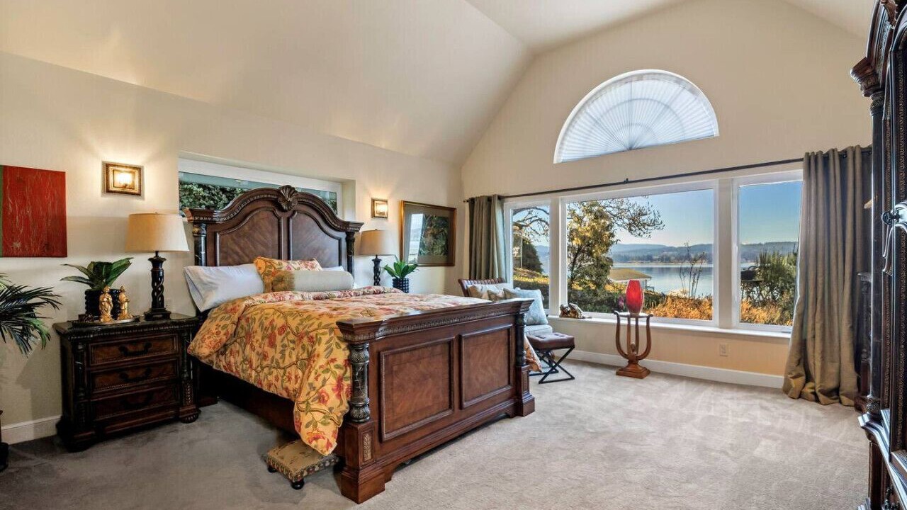 Photo of Others in Tracyton