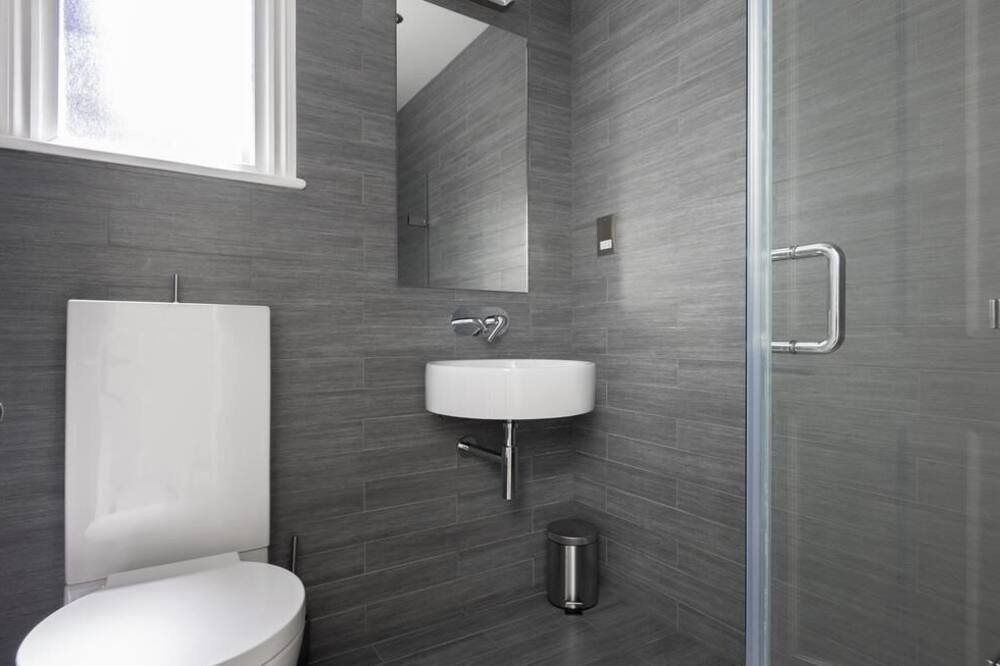 Photo of Others in Notting Dale