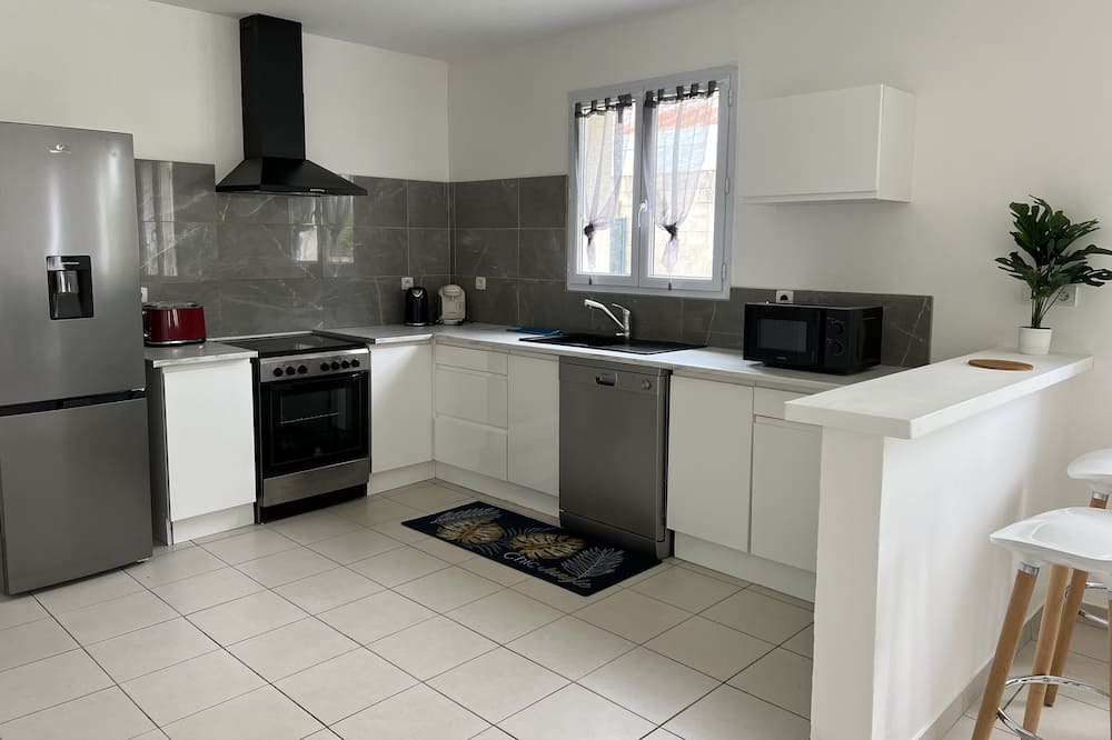 Photo of Kitchen in Huisseau-sur-Cosson