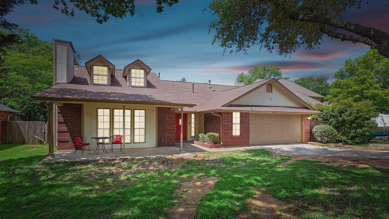 Photo of Outdoor in Flower Mound
