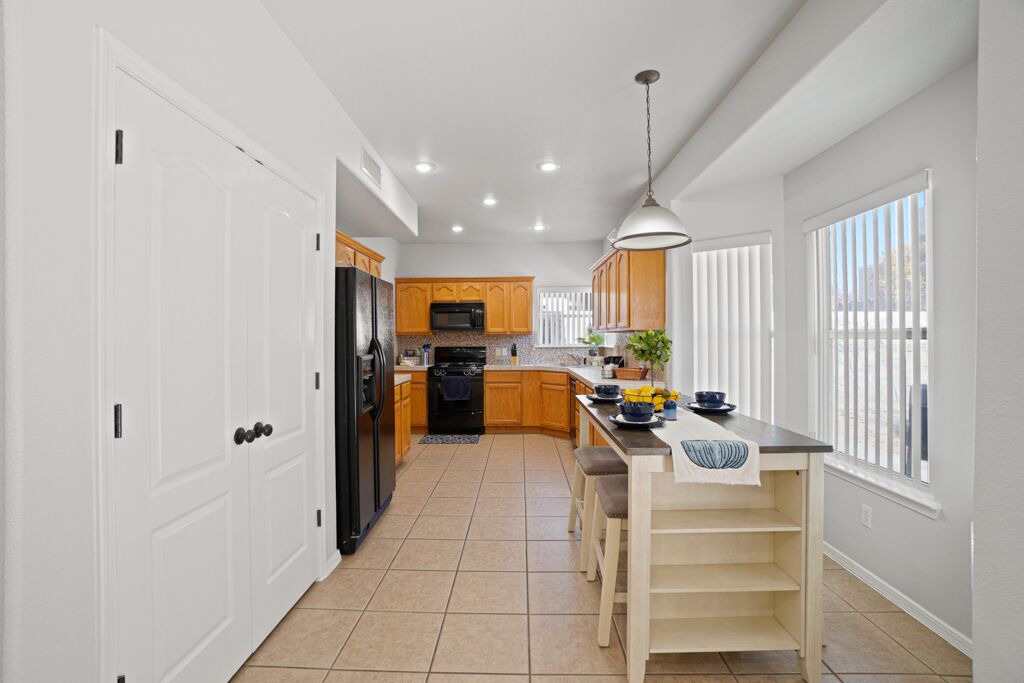 Photo of Livingroom in Biggs Field
