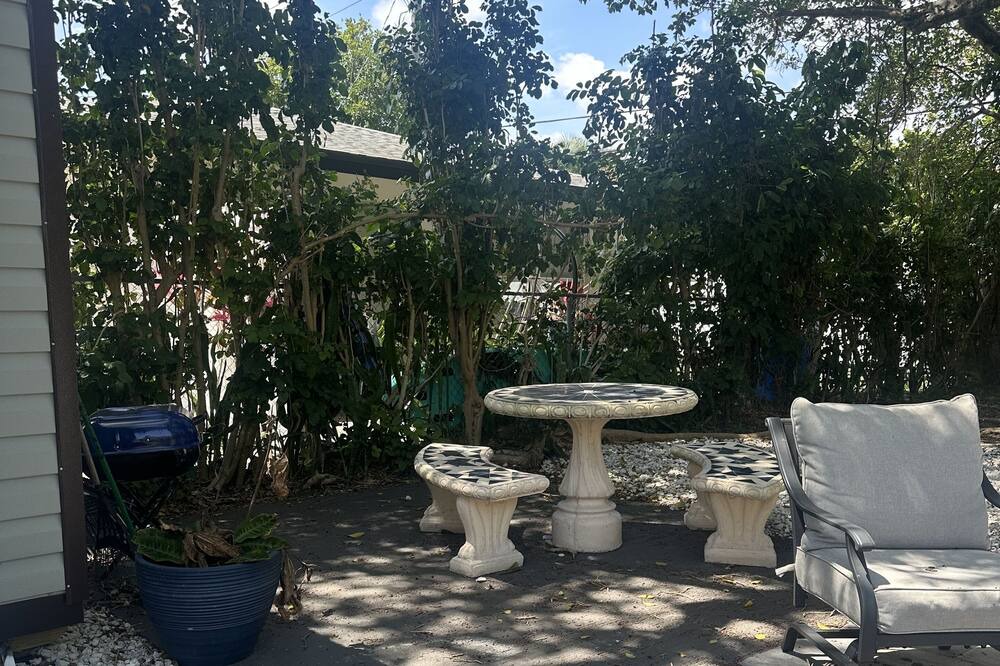 Photo of Outdoor in Lake Ridge
