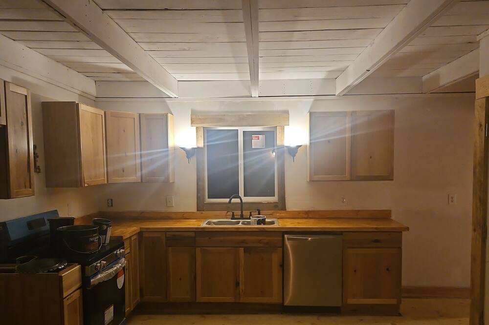Photo of Kitchen in Golden