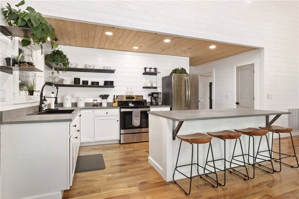 Photo of Kitchen in Combs
