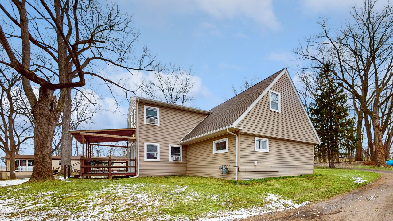 Photo of Outdoor in Cayuga