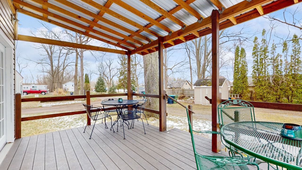 Photo of Patio Balcony in Cayuga