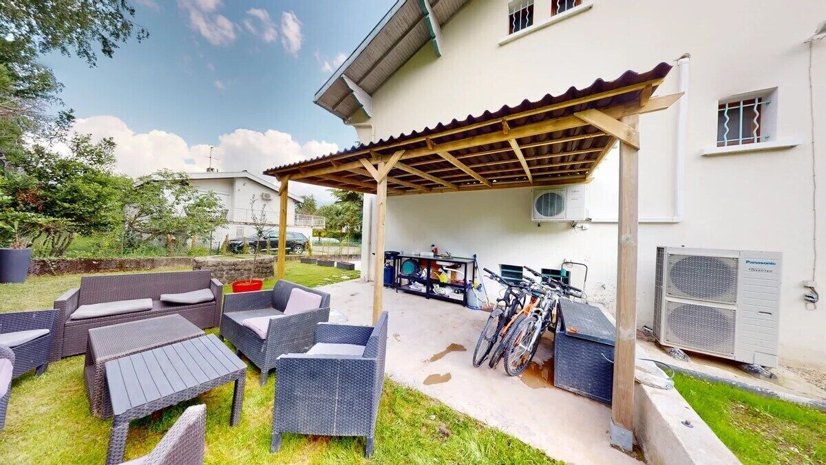 Photo of Patio Balcony in Montbonnot-Saint-Martin