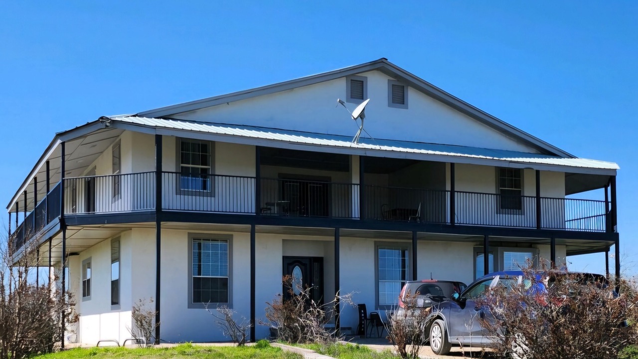 Photo of Outdoor in Brandon