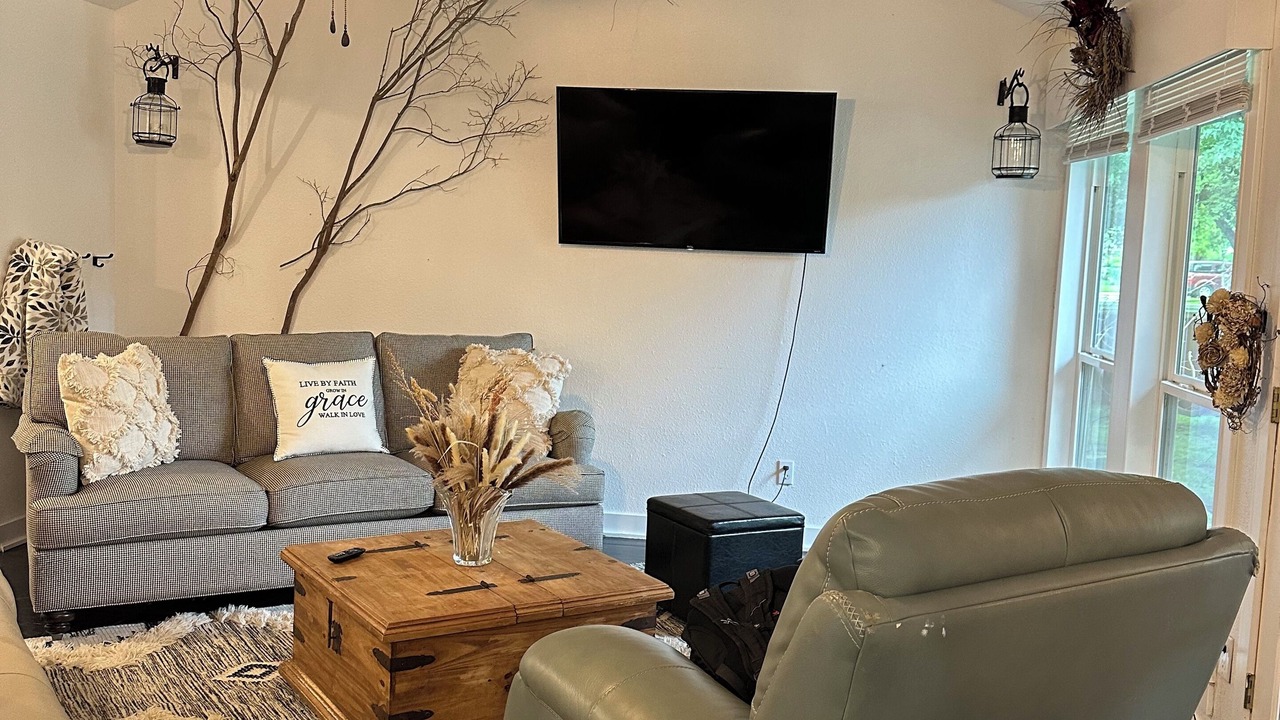 Photo of Livingroom in Taylor