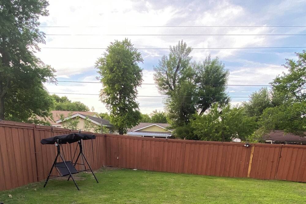 Photo of Outdoor in Lancaster