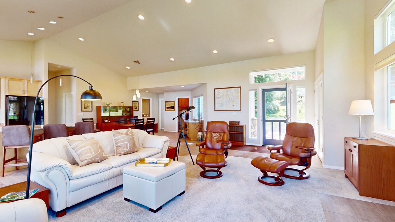 Photo of Others in Longbranch