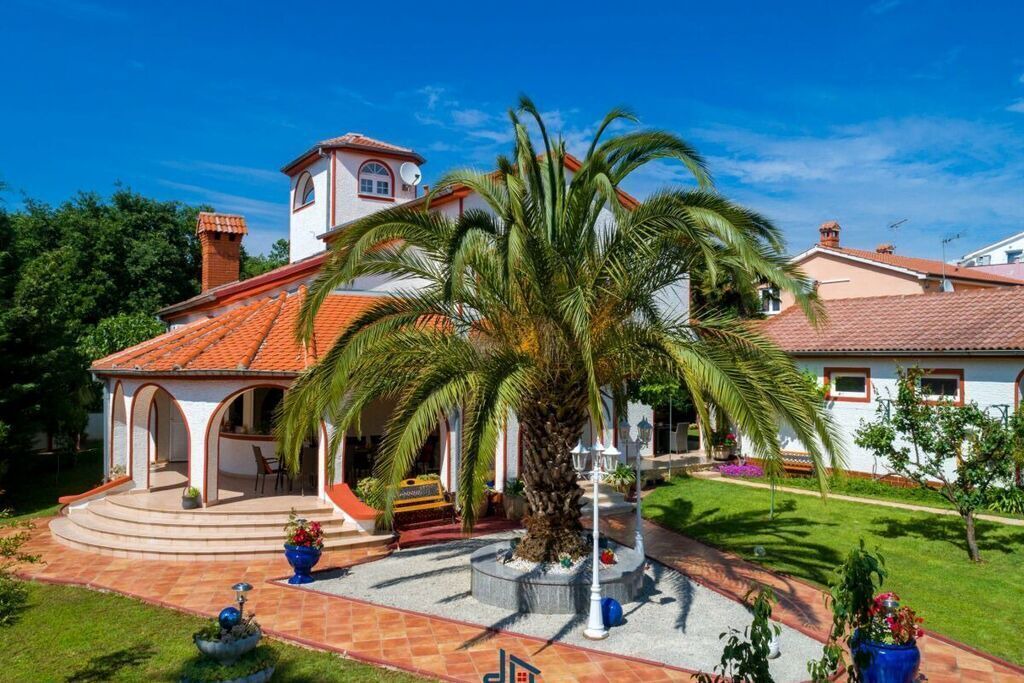Photo of Outdoor in Cancini