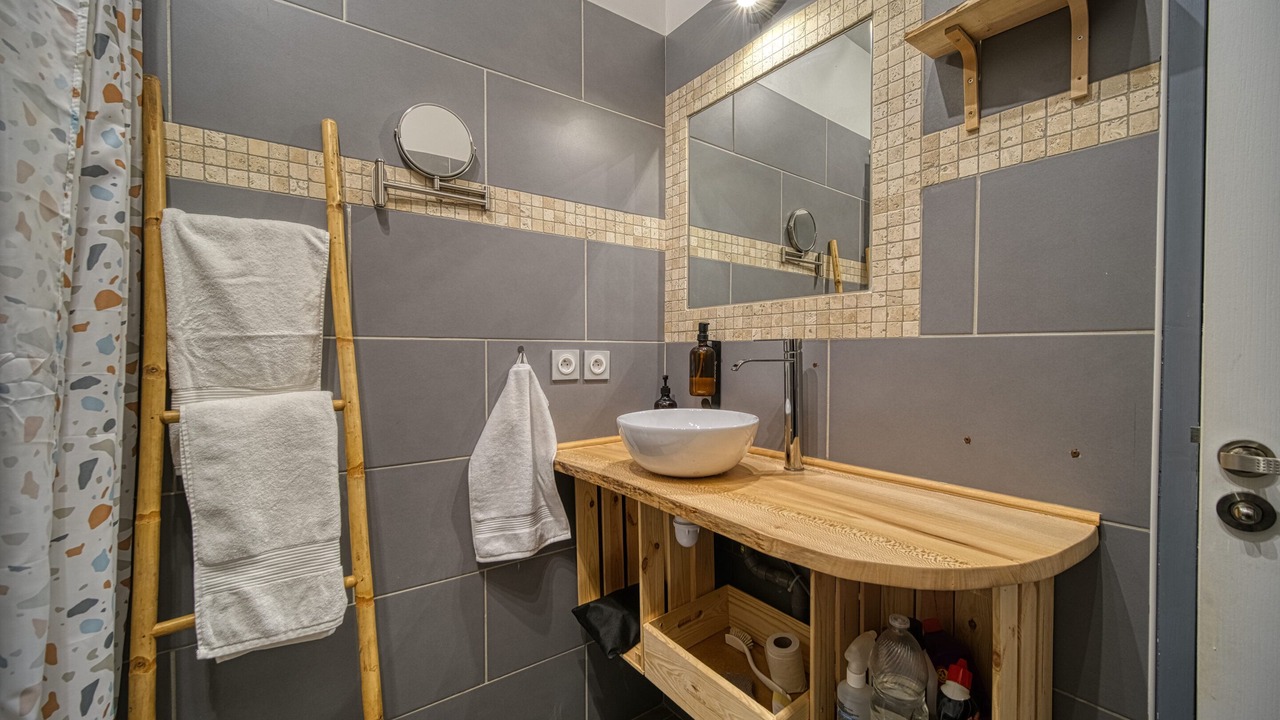 Photo of Bathroom in Barbieres