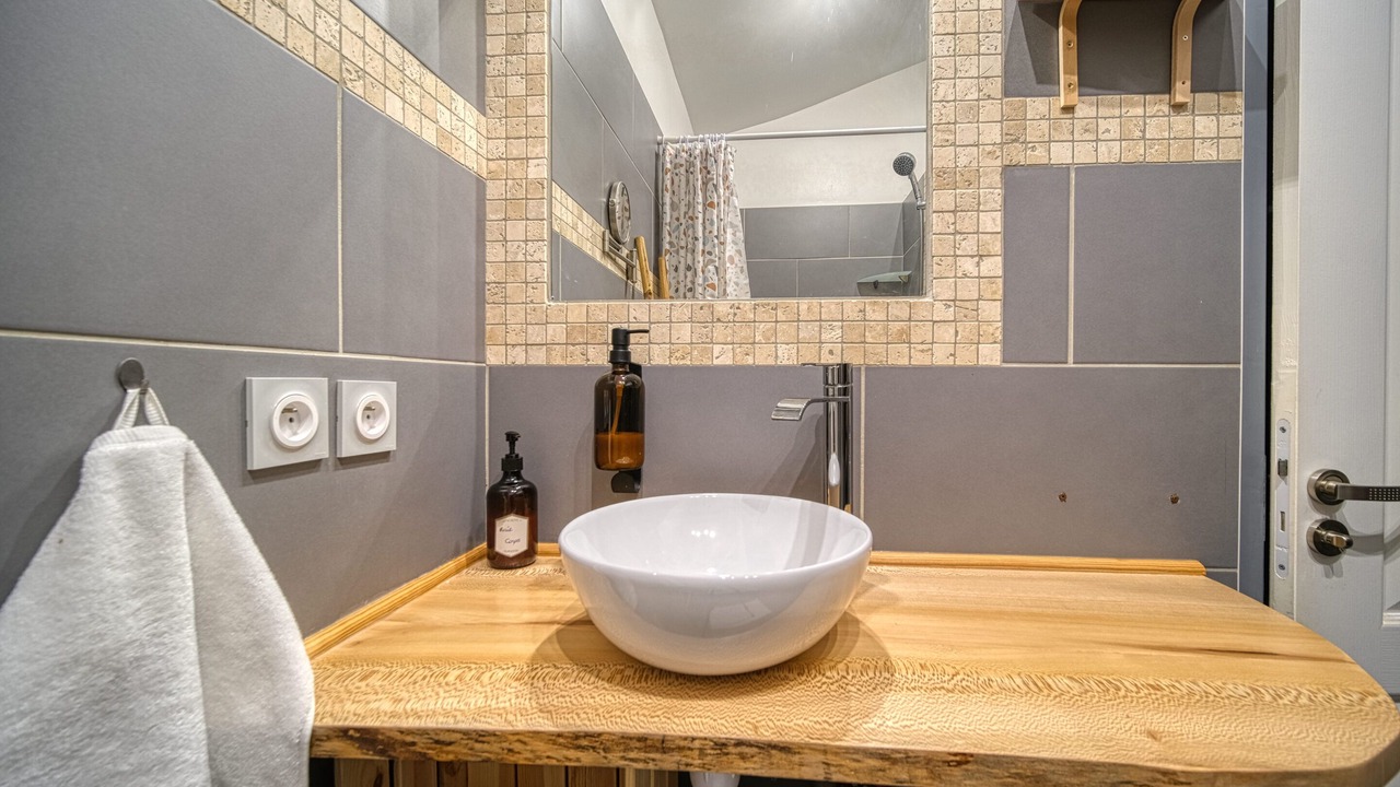 Photo of Bathroom in Barbieres