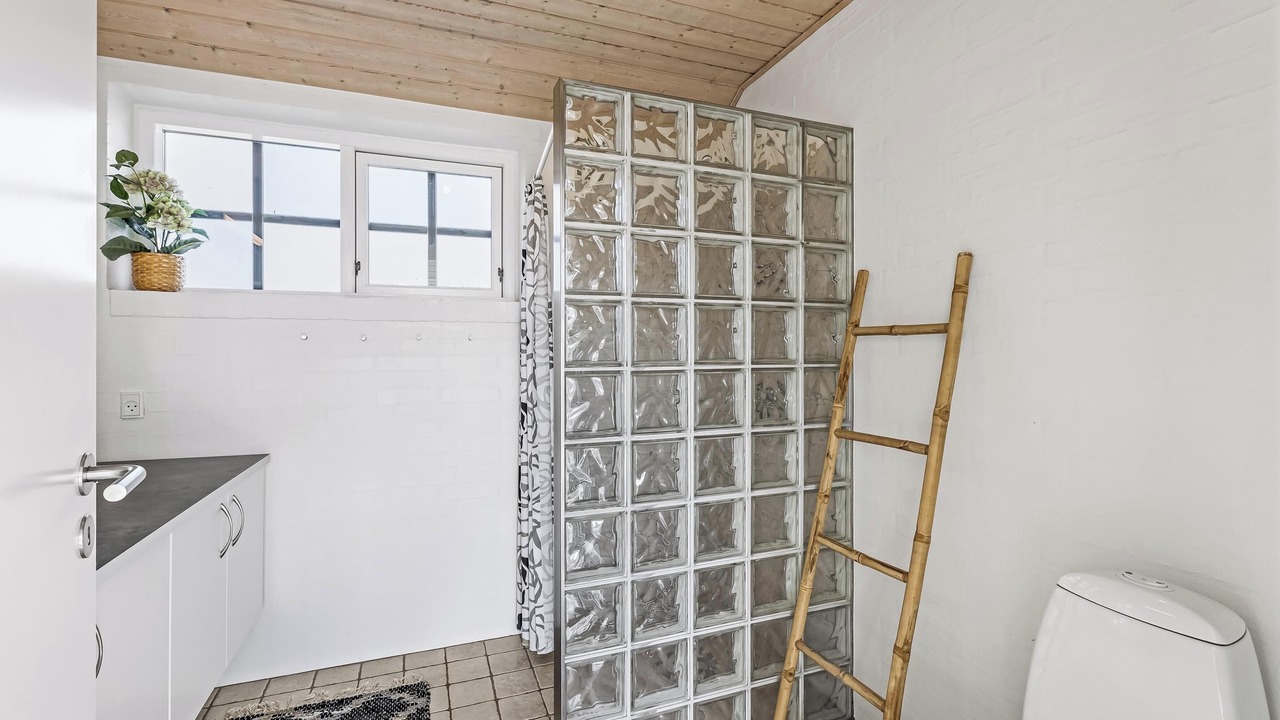 Photo of Bathroom in Sondervig