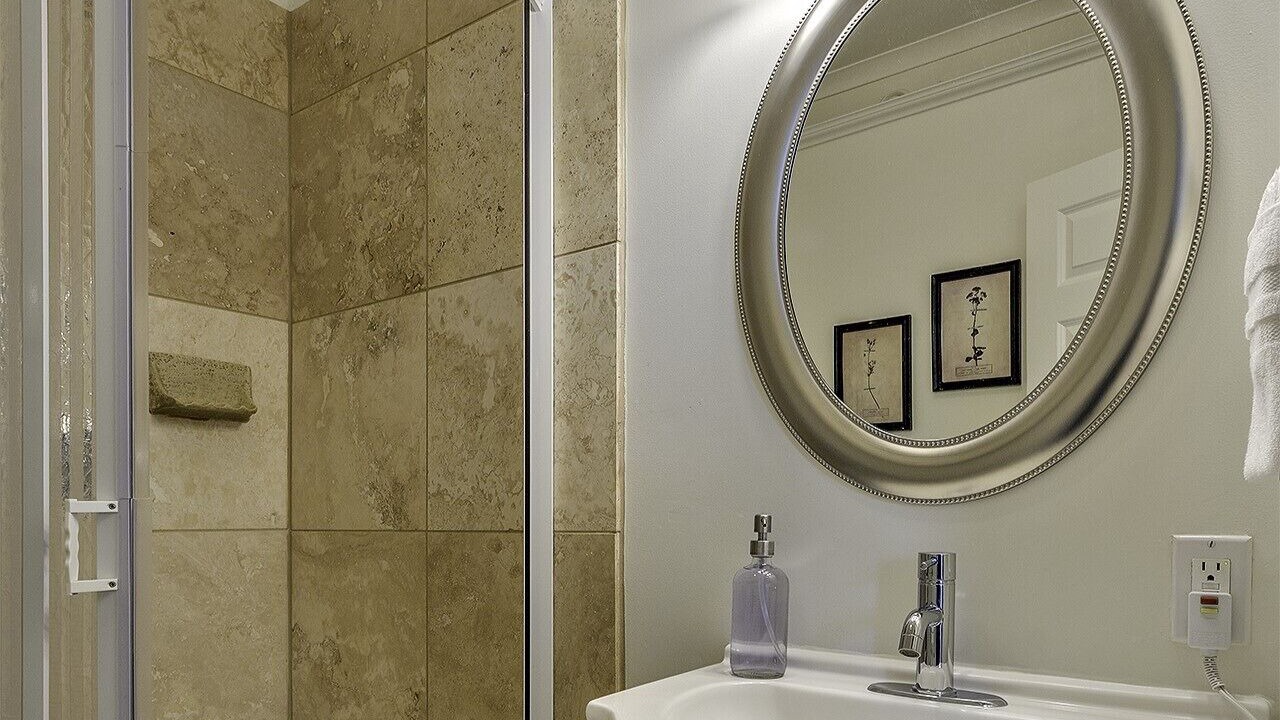 Photo of Bathroom in Orenco Station